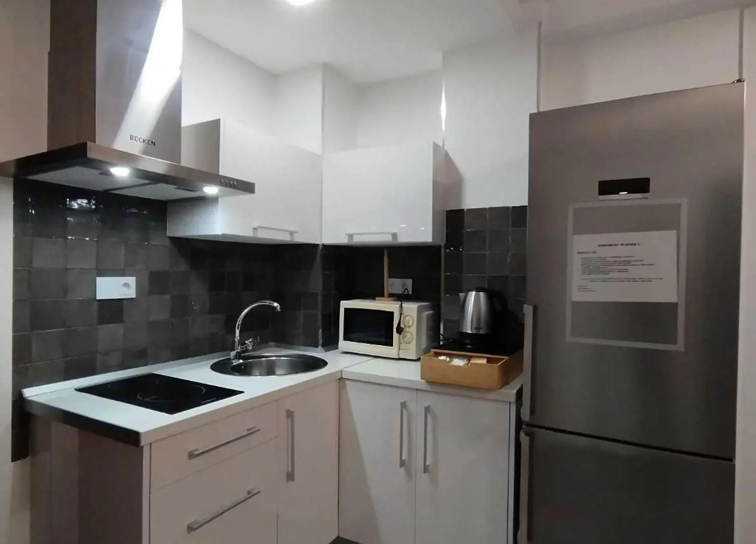 Plazamar Centro Apto 1 Dorm 3 Huesped Playa Wi-Fi Torre Del Mar Lejlighed